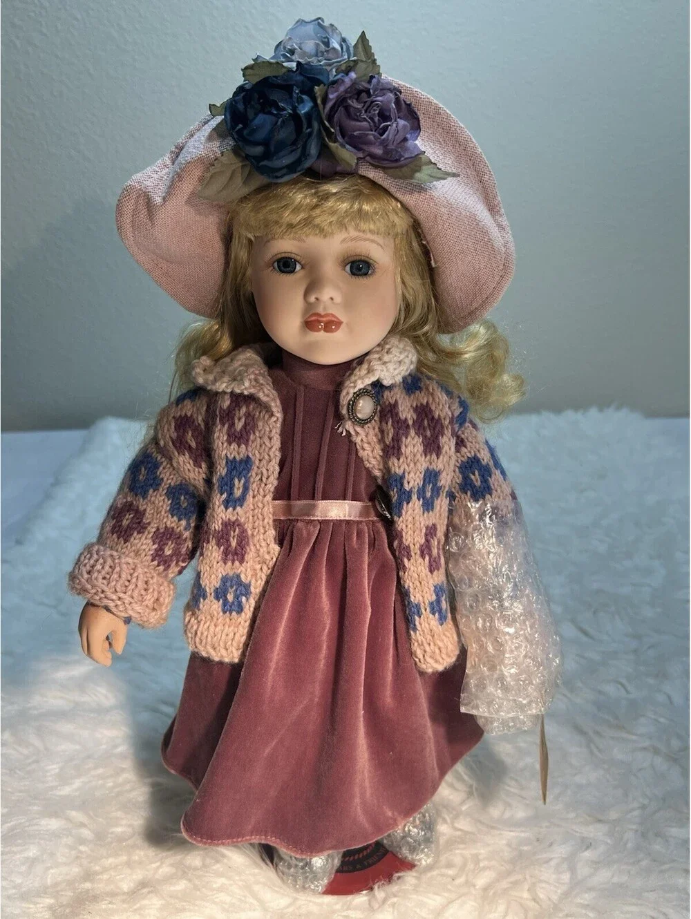 1998 BOYDS COLLECTION YESTERDAY’S CHILD PORCELAIN DOLL 17” ELIZABETH #5937